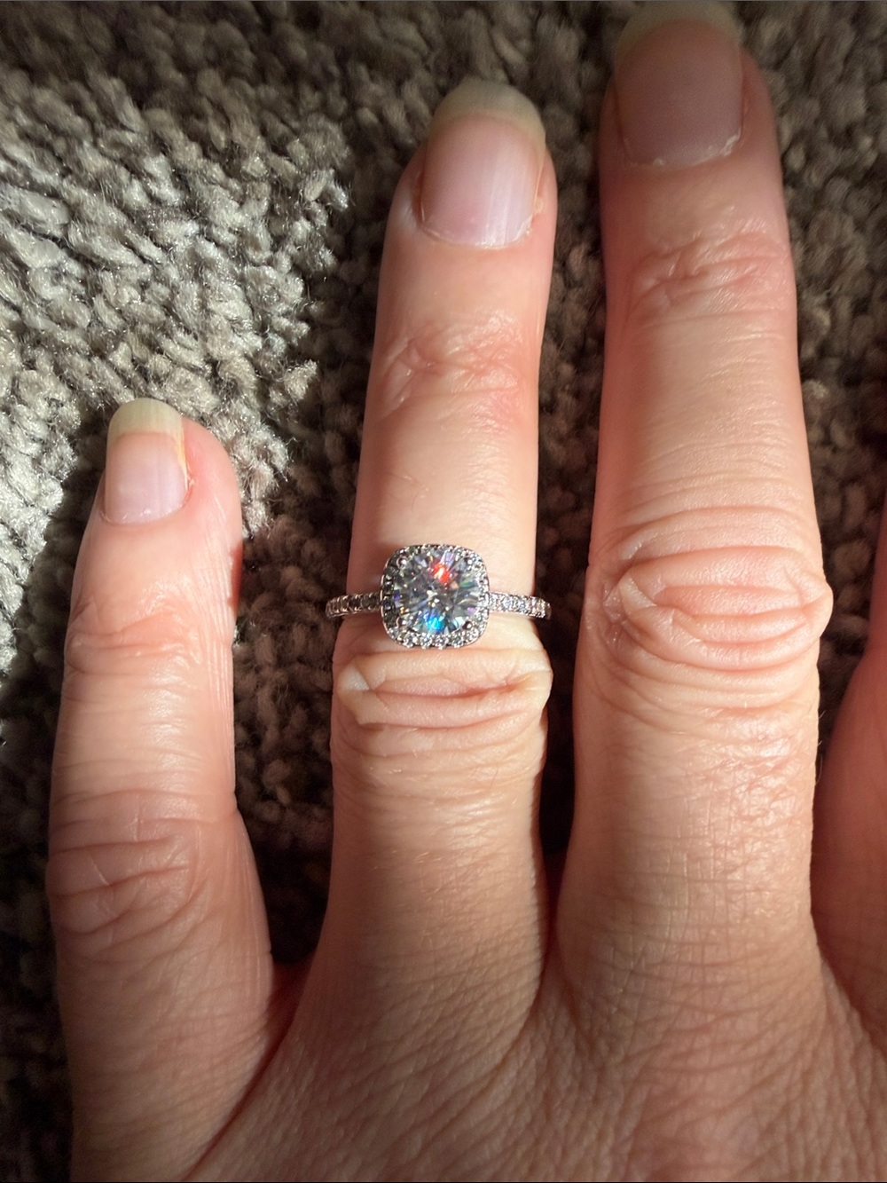 Size 6 moissanite